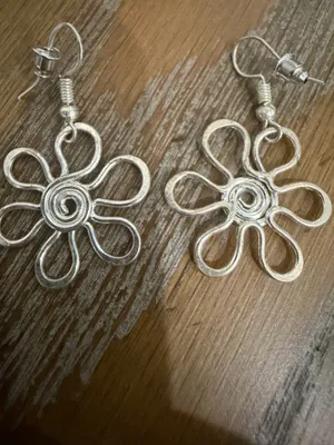 Flower dangle earrings Silver thumbnail 2