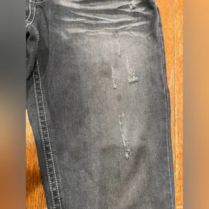 Classic Black Straight Leg Jeans for Women thumbnail 14