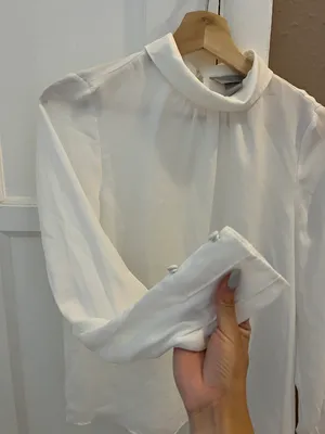H&M Blouse thumbnail 3
