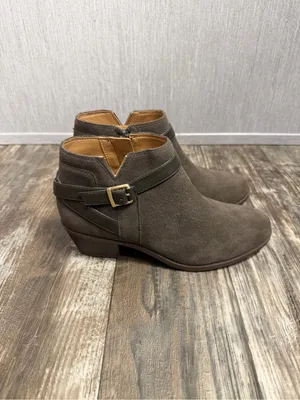Vionic NWOB Women's Olive Green Suede Ankle Boot with Buckle Strap Size 6.5 thumbnail 15