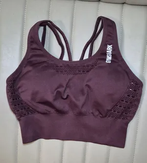 Gymshark Seamless Sports Bra Size Small in Plum Maroon thumbnail 1