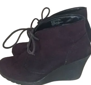 White Mountain Irma Heeled Lace Up Vegan Booties Black Size 7.5 thumbnail 1