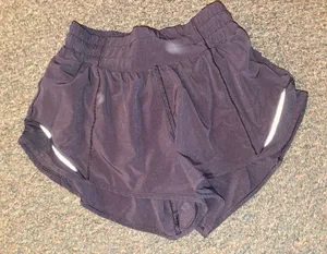 Lululemon Hotty Hot Shorts Regular thumbnail 1