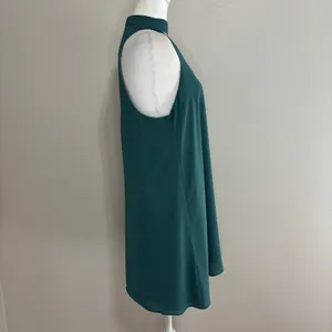 The Impeccable Pig Dress Green Halter Keyhole Mini Flowy Shift Wedding Party M thumbnail 2
