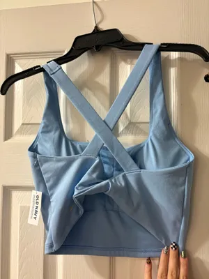 Old Navy Workout Tank thumbnail 2