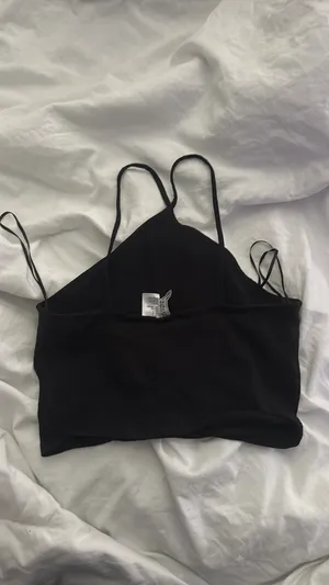 H&M Black Top Crop Divided black thumbnail 2