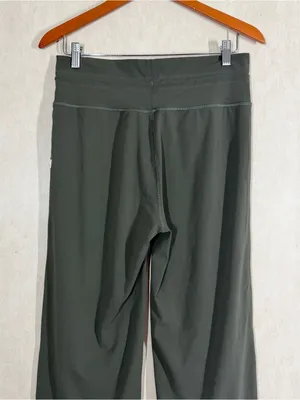 Vuori Women’s Daily Wide Leg Leggings Pants Pull On High Rise in Green L thumbnail 7