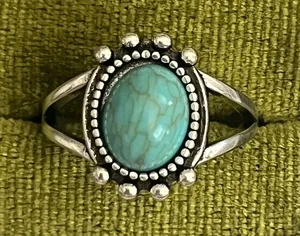 Vintage/Boho Design Faux Turquoise Stainless Steel Silver Ring Size 7 NWT thumbnail 1