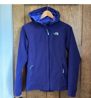 North Face Womens fleece Jacket thumbnail 1