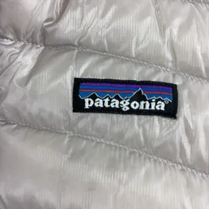 Patagonia Women's Down Sweater Jacket Small 800 Fill Goose Down F0 2010 84730 thumbnail 3