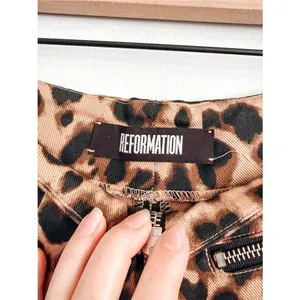 Reformation High Rise Leopard Print Skinny Jeans Size 4 thumbnail 3