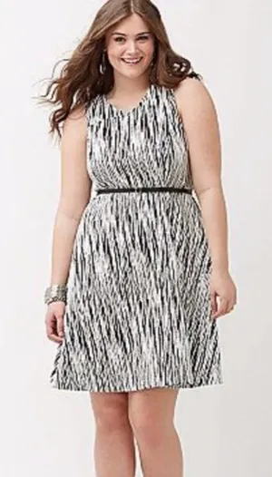 Lane Bryant Black White Textured Knit Sleeveless Fit & Flare Skater Dress thumbnail 1