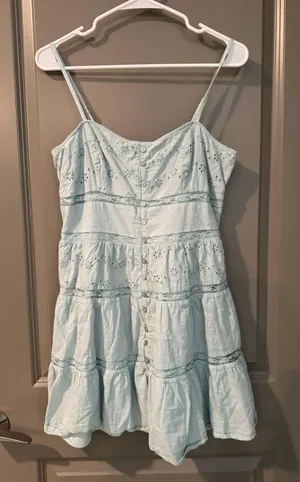 Dress thumbnail 1