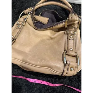 Banana republic handbag, beautiful tan color, excellent condition thumbnail 9