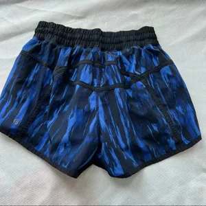 Lululemon Tracker nightsky 4” Shorts 6 blue black thumbnail 4