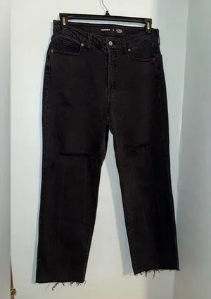 Women’s Straight Leg Black Jeans thumbnail 1
