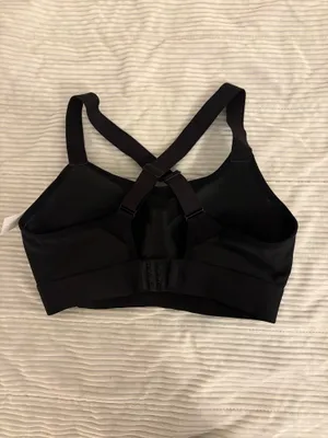 Black sports bra thumbnail 2