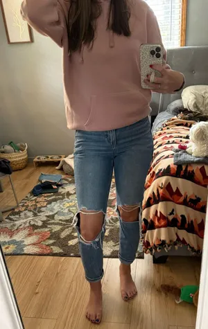 American Eagle mom jeans  thumbnail 1