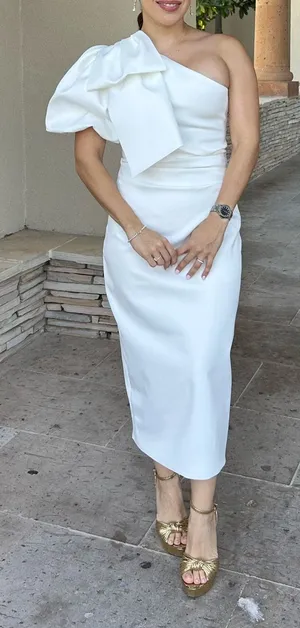 Elliatt Dress Midi thumbnail 1