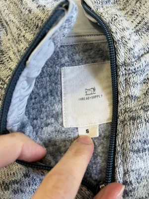 Blue and White Quarter Zip Size M thumbnail 2