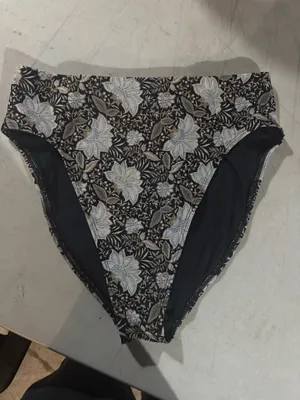 Old Navy Swimsuit Set High-Waisted thumbnail 4