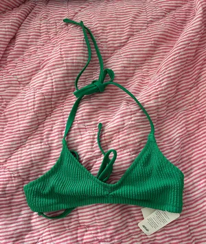 Aerie thumbnail 1
