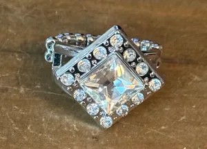 Silver tone glitzy rhinestone jewelry set thumbnail 6