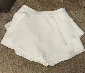 Free The Roses Skirt thumbnail 1