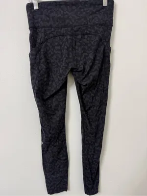 {6} FLAWS Lululemon Fast and Free Tight II 25" - Formation Camo Deep Coal thumbnail 6
