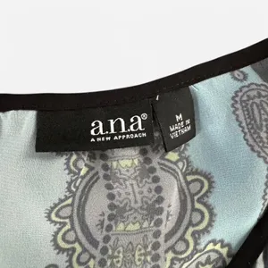 Ana A New Approach Turquoise and Black Sheer Paisley Sleeveless Blouse (SIZE WOMENS MEDIUM) thumbnail 3