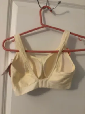 Shapermint Cream T-Shirt Bra Intimates, Sz M thumbnail 3