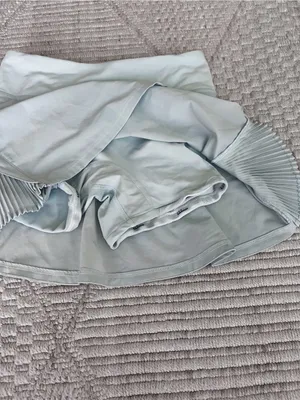 Lululemon Play Off The Pleats Light Mint Athletic Woman’s Skort size 0 thumbnail 5