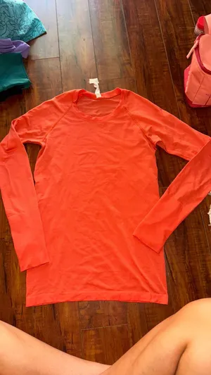 Lululemon Swift Long Sleeve thumbnail 1