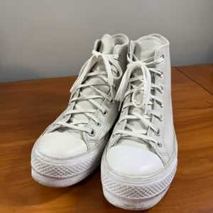 Converse Chuck Taylor All Star High Lift Platform Sneaker Shoe‎ Off White W9 thumbnail 3