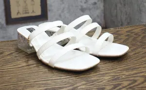 Jones New York Strappy Block Heel Slide Sandal Open Toe JNY-UNIKA White 8M thumbnail 1