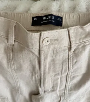 Hollister Stone Beige Cargo Pants thumbnail 4