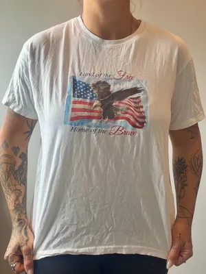 Women's Large American Flag T-Shirt Land of The Free Home of the Brave thumbnail 1