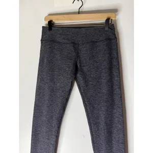 Beyond yoga‎ gray ankle leggings size Large thumbnail 3