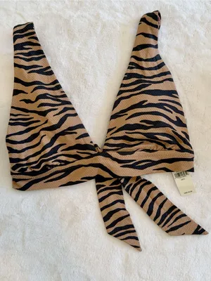 NWT Aerie Pique Triangle Zebra Stripes Bikini Top - Size: Large thumbnail 2