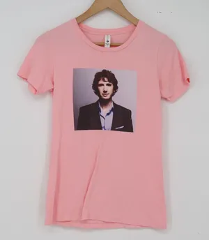 Next Level T-Shirt Womens S Josh Groban Graphic Print Pink Short Sleeve Exc thumbnail 1