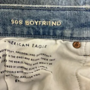 American Eagle ripped jeans thumbnail 6