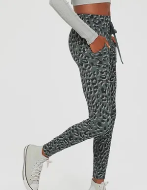 Small OFFLINE By Jacquard Peak Legging BNWTS $54.95 Royal Palm thumbnail 1