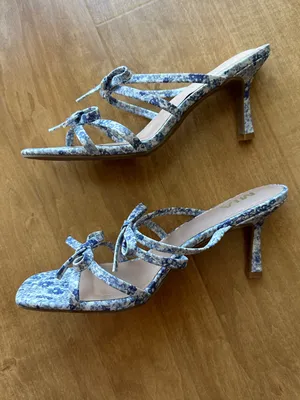 MIA Treanor Heel, Blue and White Floral Ribbon Kitten Heels, Size 9 thumbnail 13