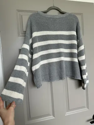 SO Sweater thumbnail 3