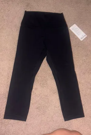 Lululemon Crop Leggings thumbnail 1