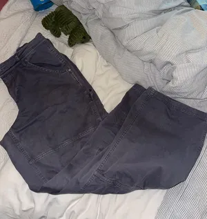 Urban Outfitters BDG cargo Pants thumbnail 1