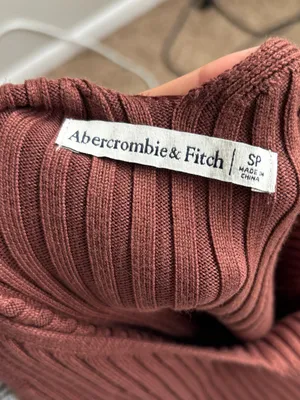 Abercrombie Ribbed V-Neck Knit Dress thumbnail 2