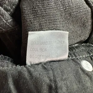 White Fox Denim Shorts Gray / Black Distressed Raw Hem High Rise Size M NWT thumbnail 9