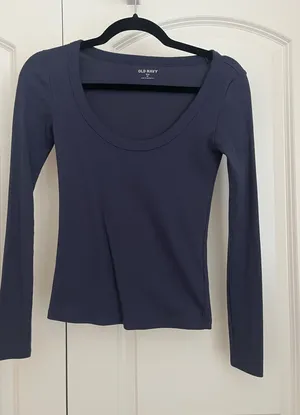 Old Navy Navy long sleeve thumbnail 1
