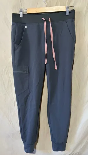 Figs joggers thumbnail 1